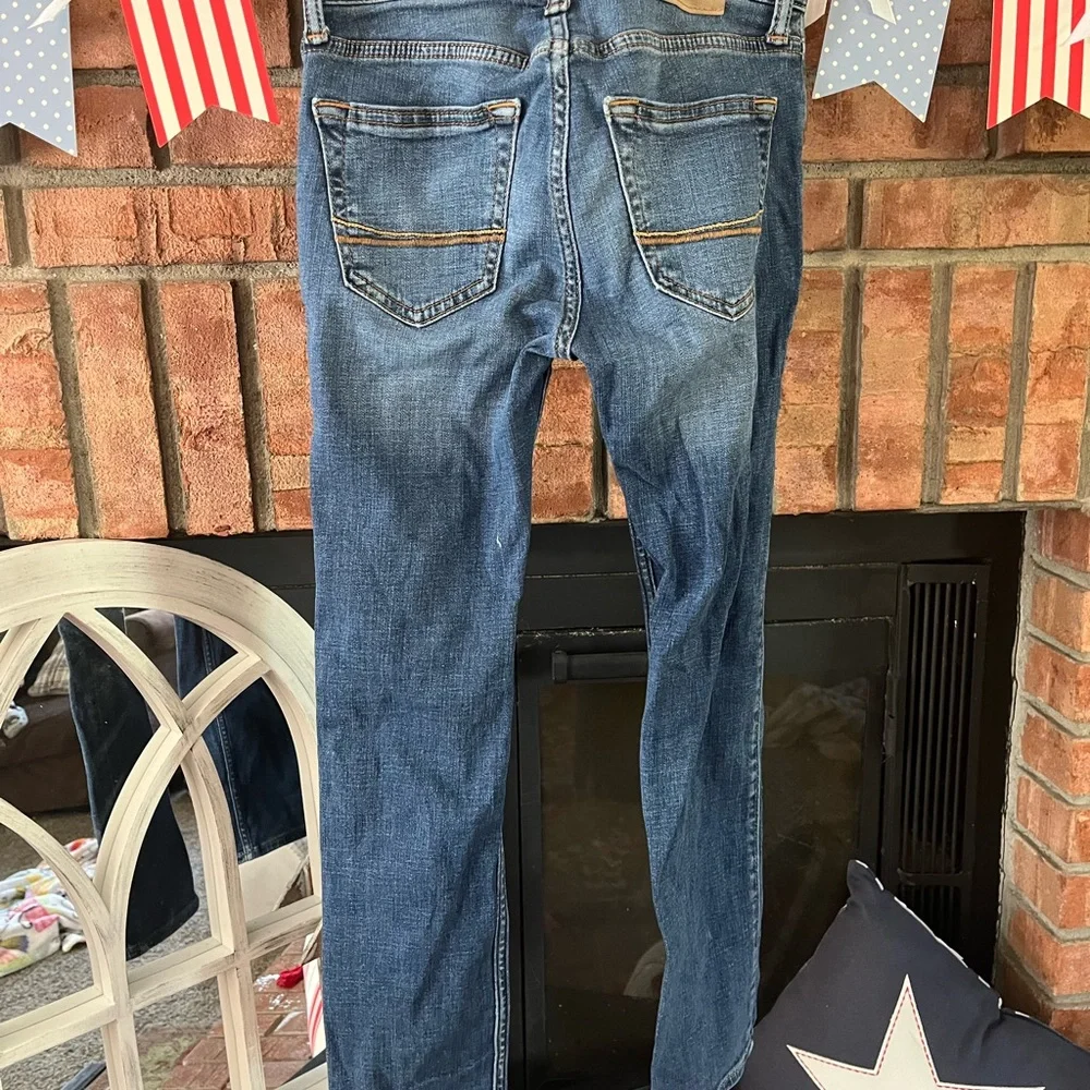 Size 9/10 Abercrombie kids Jeans - Picture 3 of 4